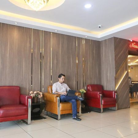 Golden Nasmir Hotel Bukit Mertajam Exteriör bild