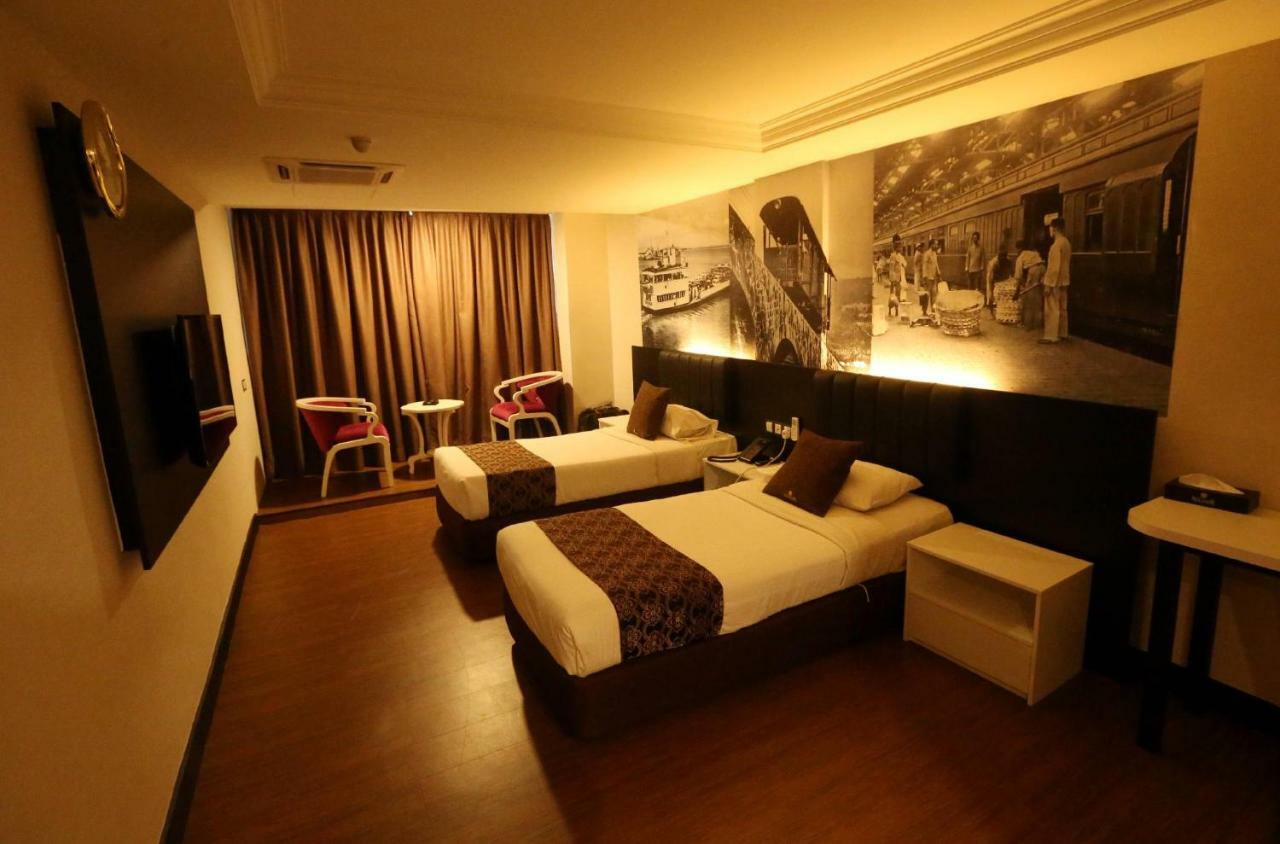 Golden Nasmir Hotel Bukit Mertajam Exteriör bild